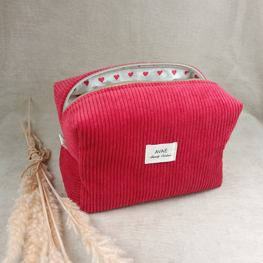 Trousse de toilette " rouge coeur "