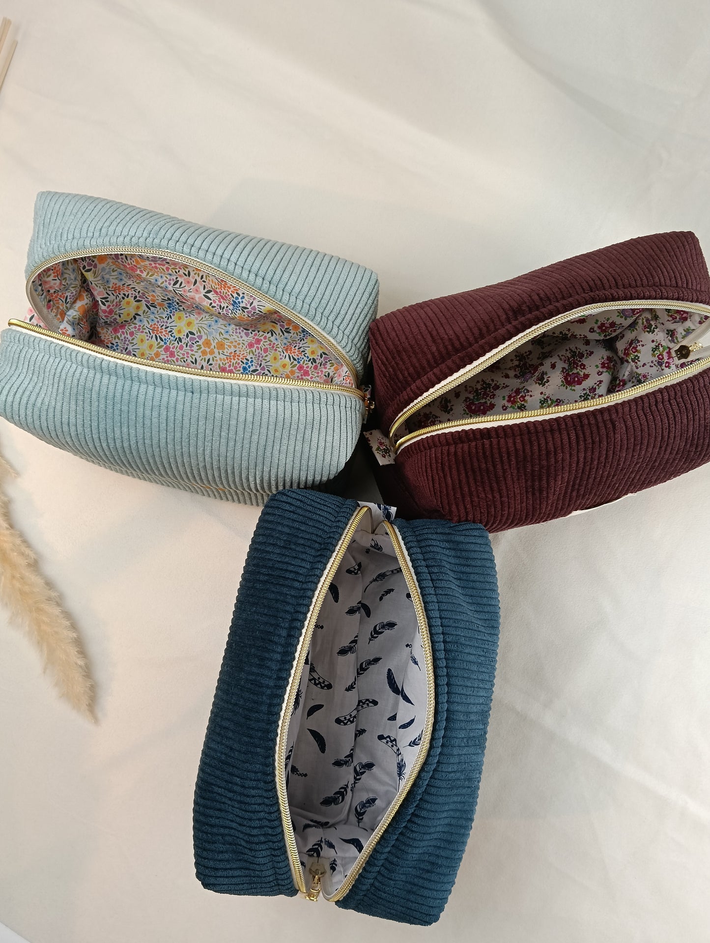 Trousses de toilette molletonnée